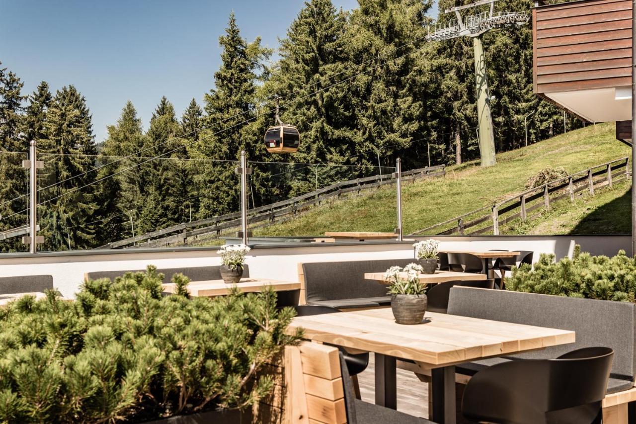 Josef Mountain Resort アヴェレンゴ エクステリア 写真