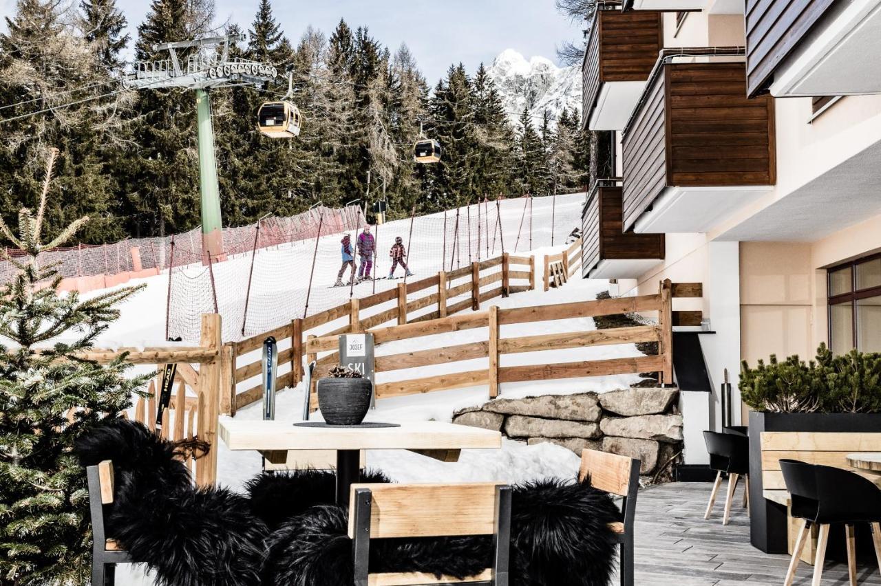 Josef Mountain Resort アヴェレンゴ エクステリア 写真